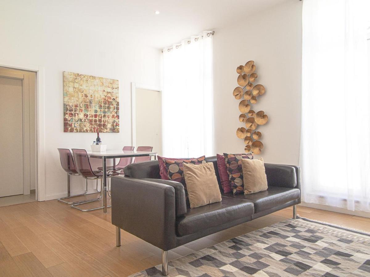 Baixa Chiado 2 Bedroom Duplex Apt With Ac Elevator Lisboa Ngoại thất bức ảnh